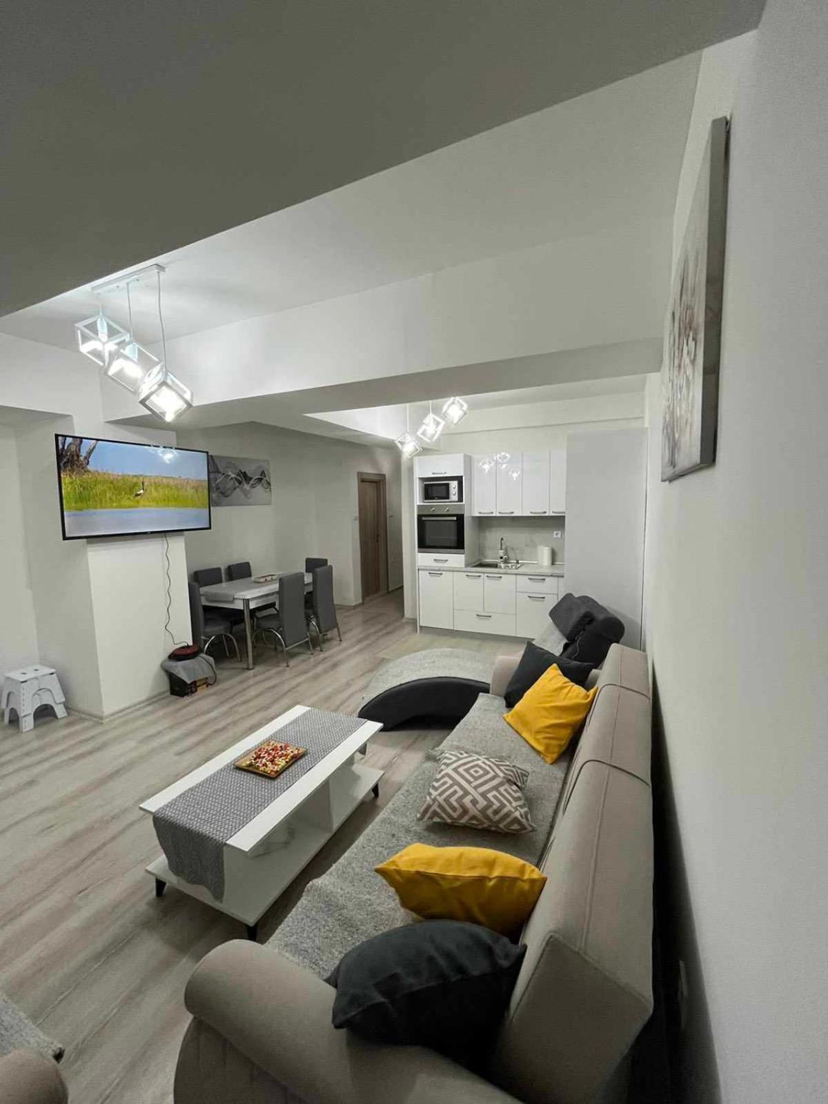 Maksim Apartments Скоп'є Екстер'єр фото