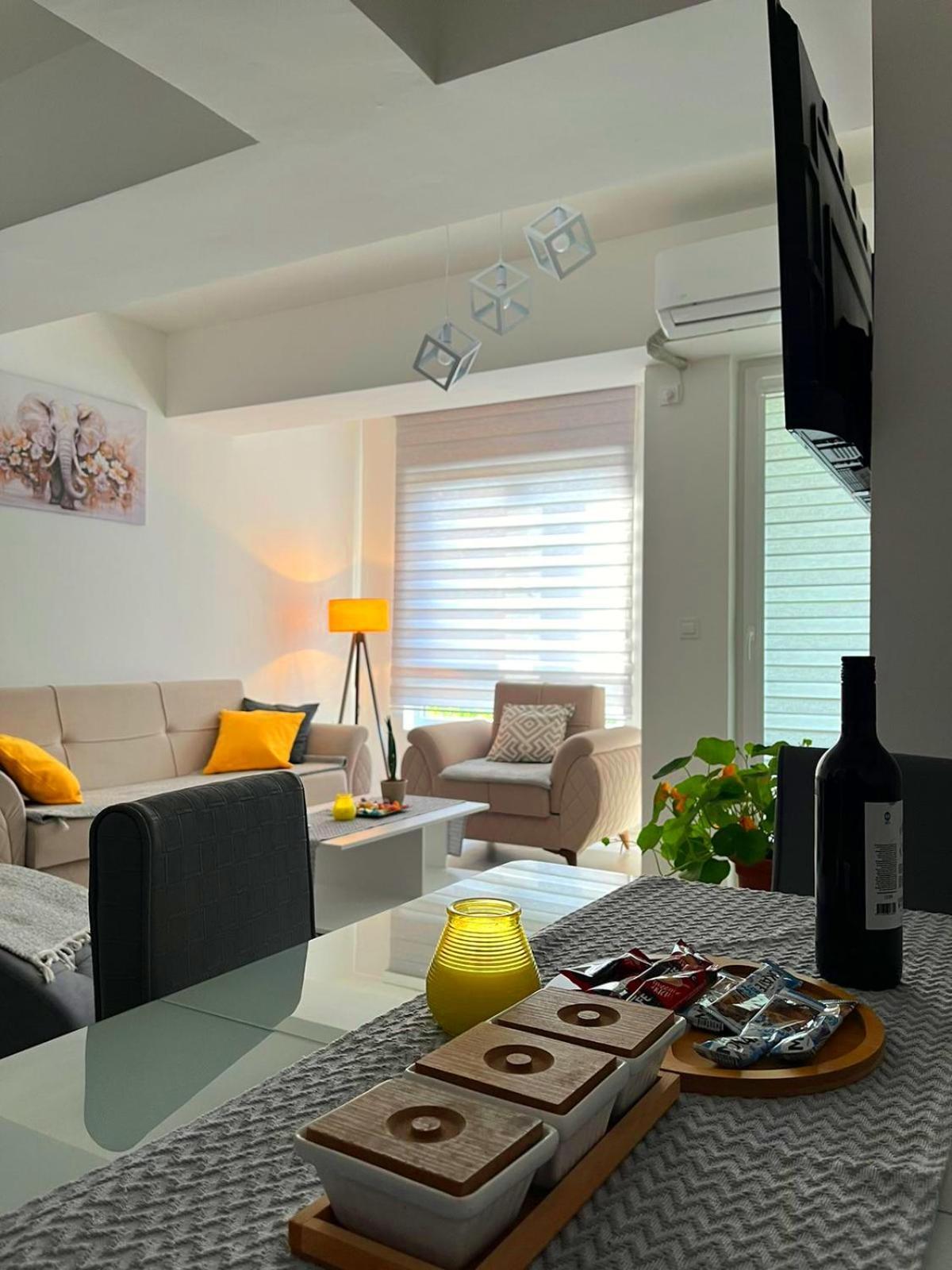 Maksim Apartments Скоп'є Екстер'єр фото